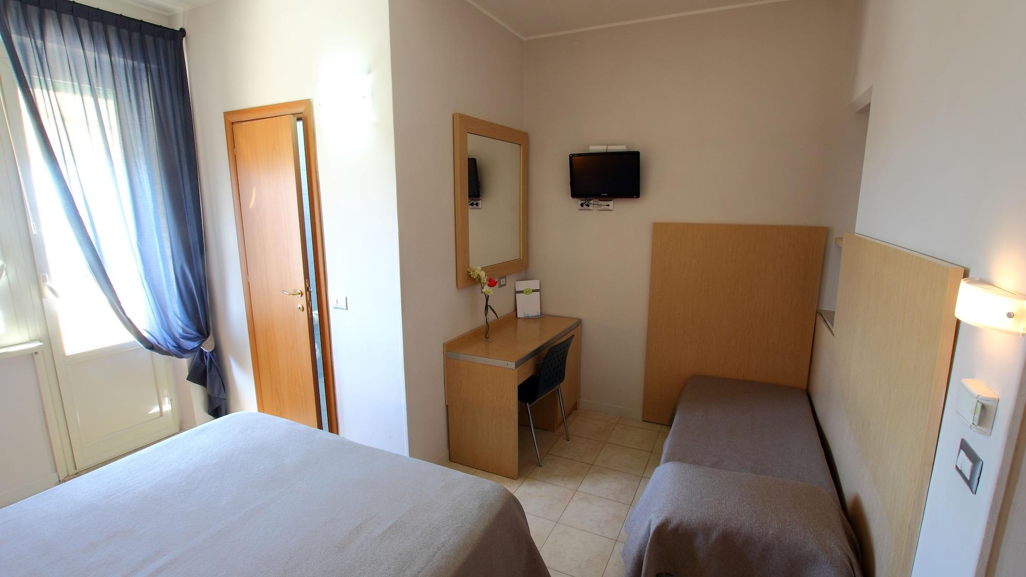 Hotel La Scaletta Lido di Ostia Esterno foto