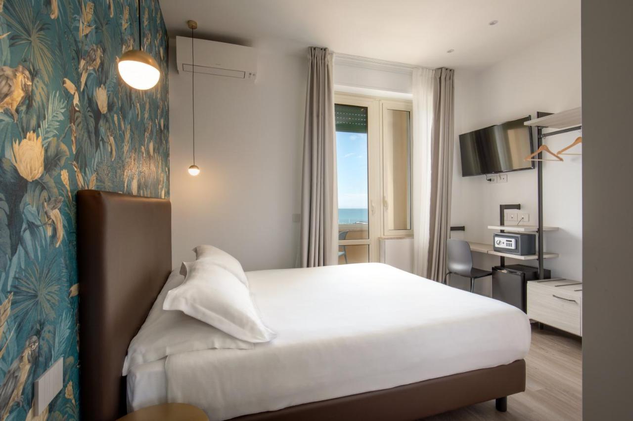 Hotel La Scaletta Lido di Ostia Esterno foto