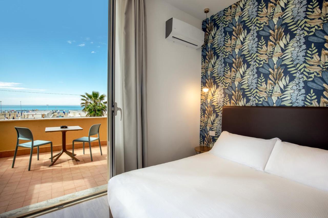 Hotel La Scaletta Lido di Ostia Esterno foto