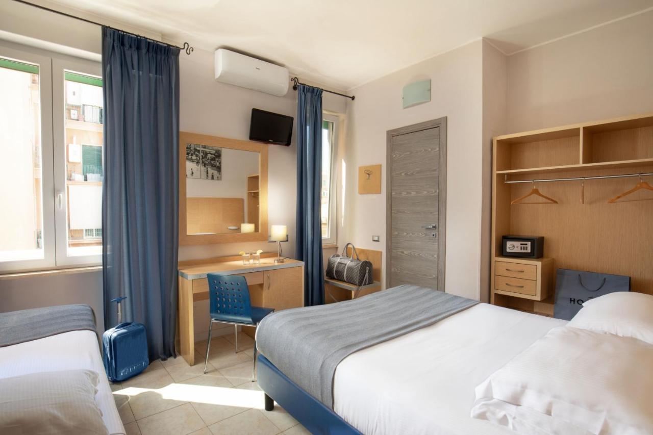 Hotel La Scaletta Lido di Ostia Esterno foto
