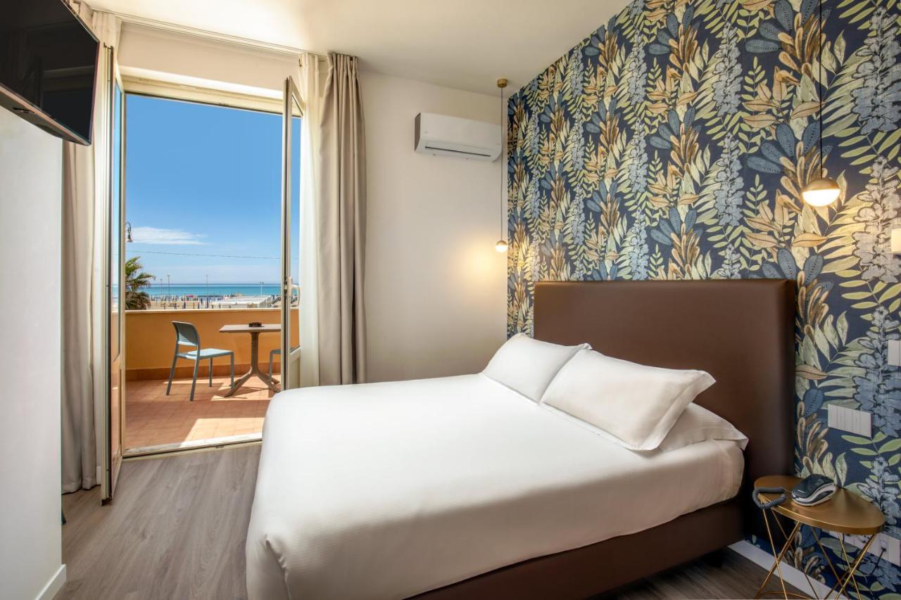 Hotel La Scaletta Lido di Ostia Esterno foto