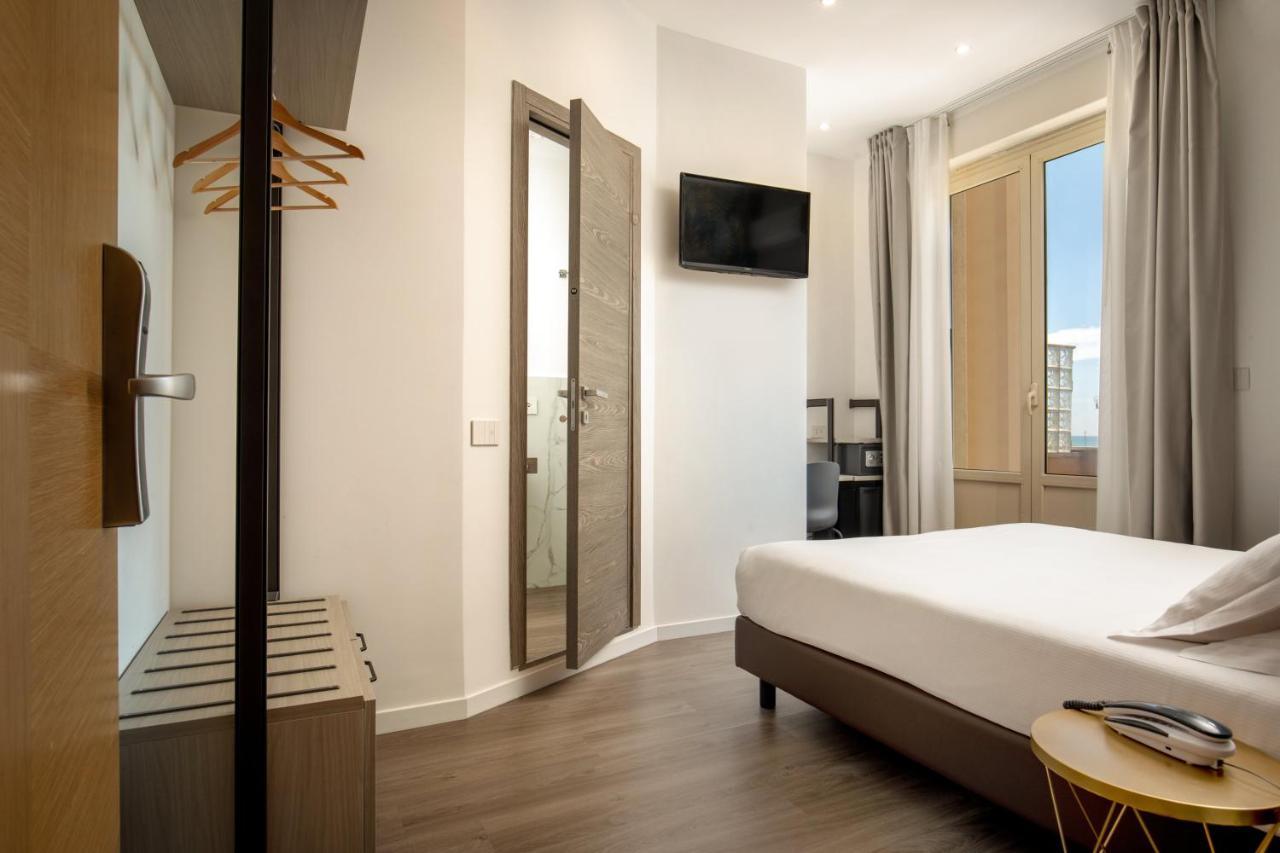 Hotel La Scaletta Lido di Ostia Esterno foto