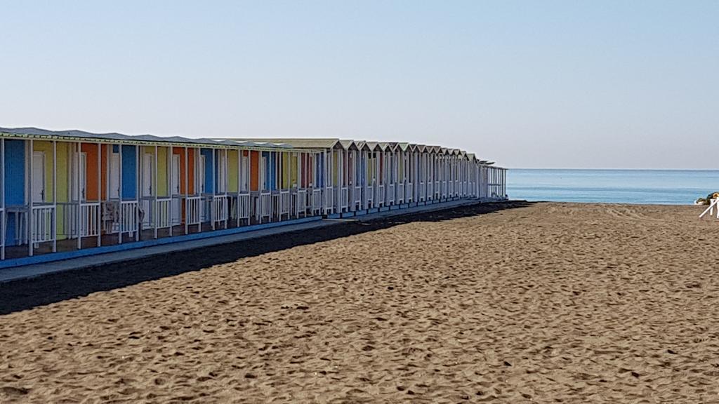 Hotel La Scaletta Lido di Ostia Esterno foto