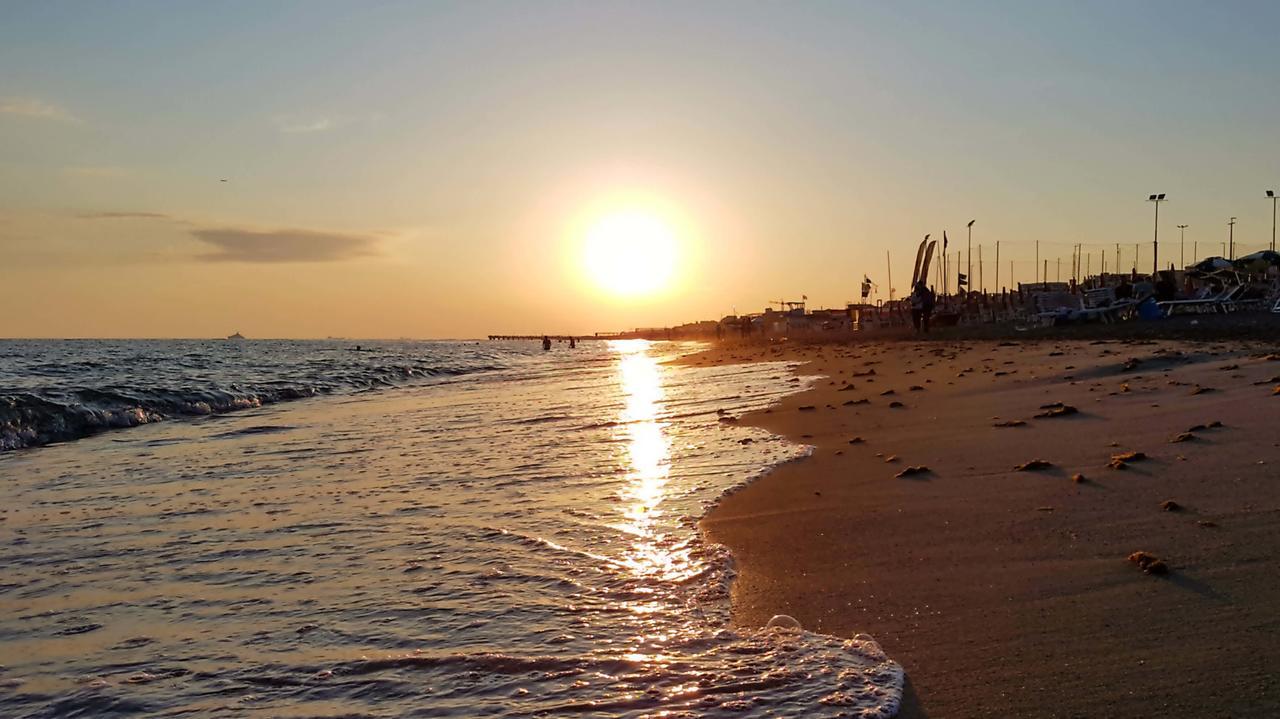 Hotel La Scaletta Lido di Ostia Esterno foto